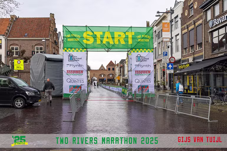 2025 03 23 01 Start Two Rivers Marath Zaltb